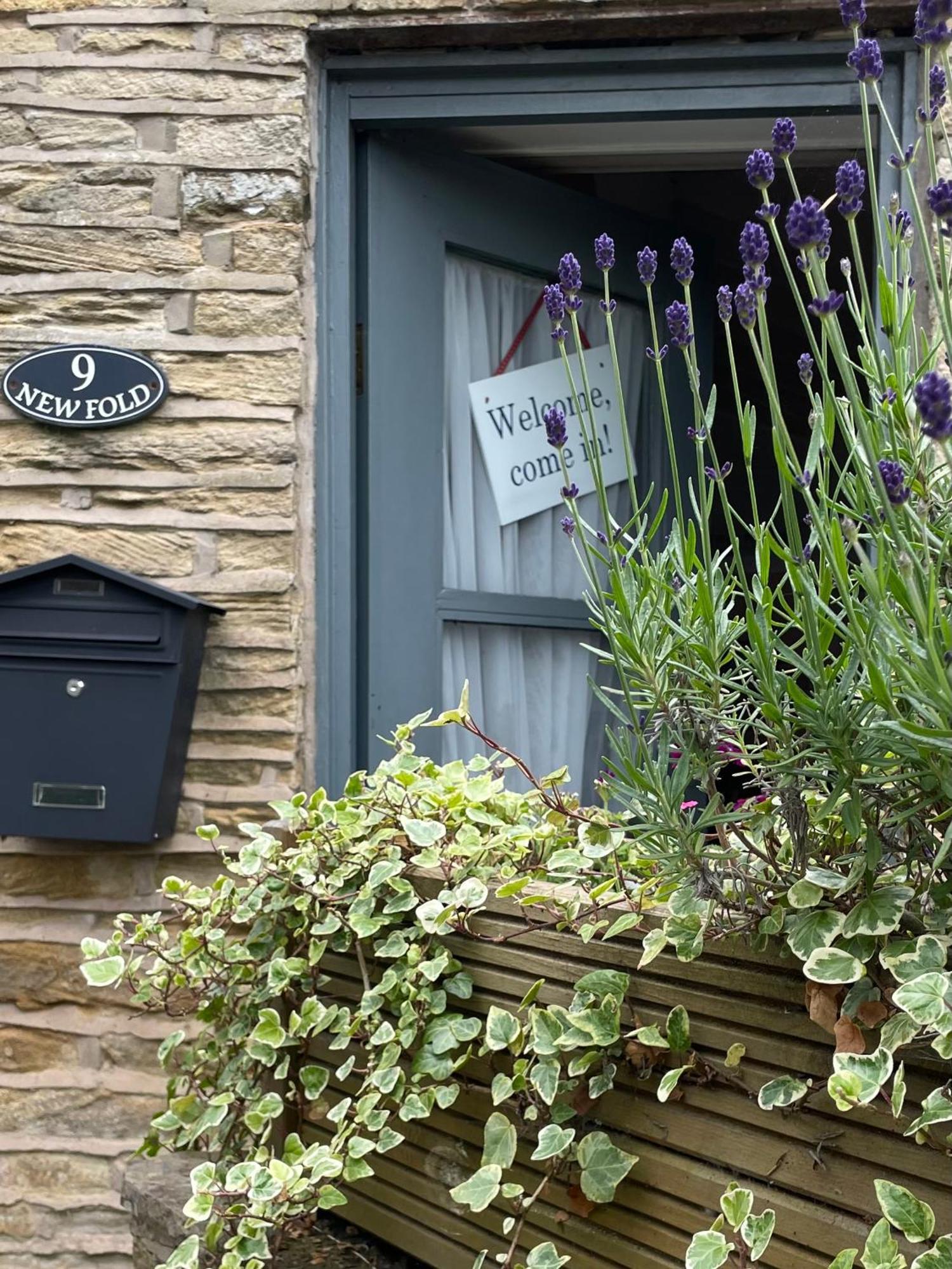 The Therapy Rooms Holmfirth Holiday Let Buitenkant foto
