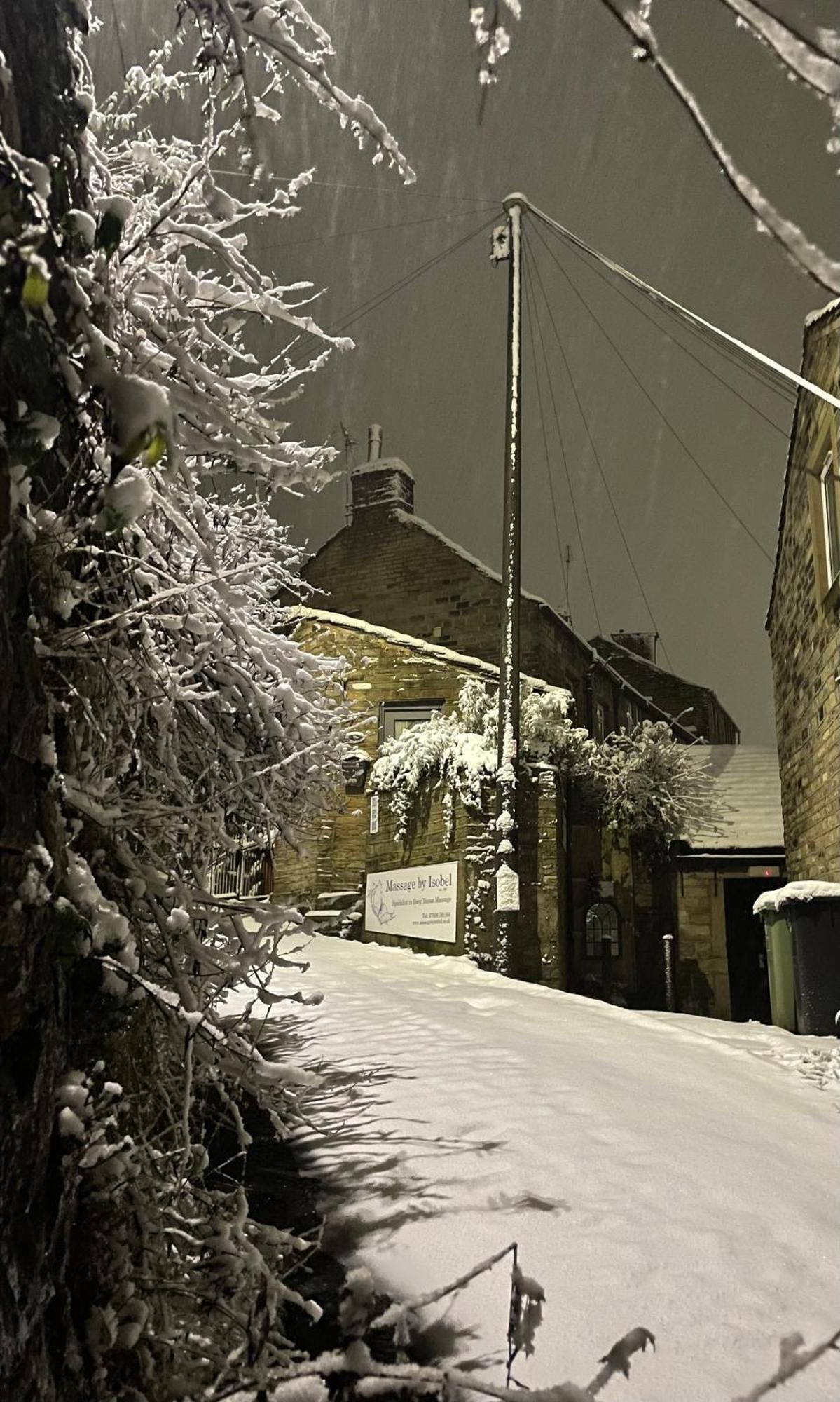 The Therapy Rooms Holmfirth Holiday Let Buitenkant foto